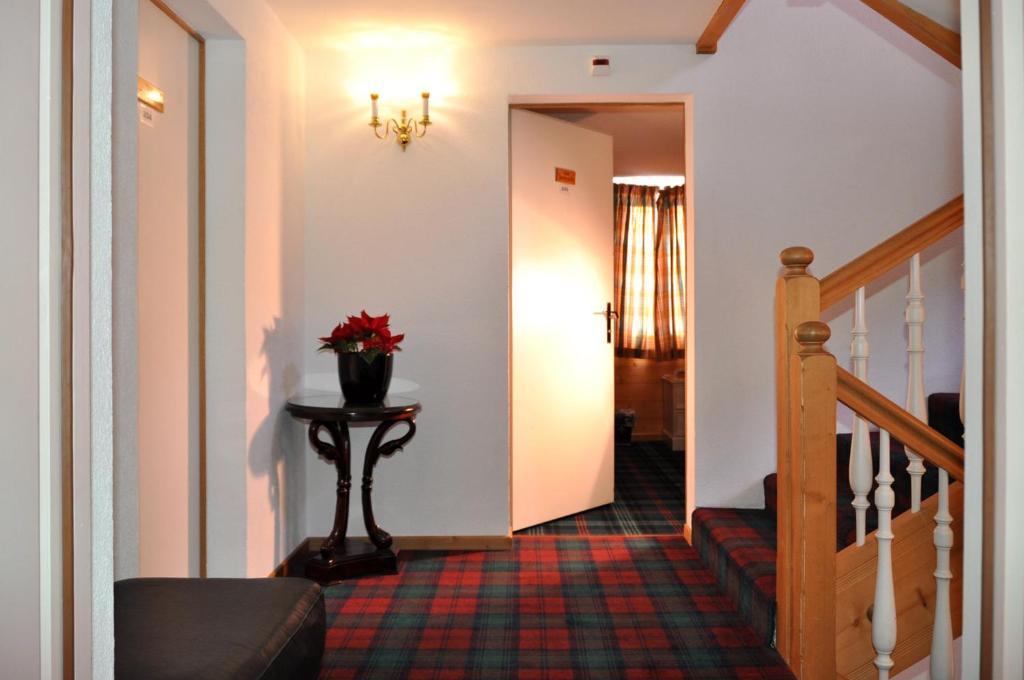 Hotel De La Paix Champery Ngoại thất bức ảnh