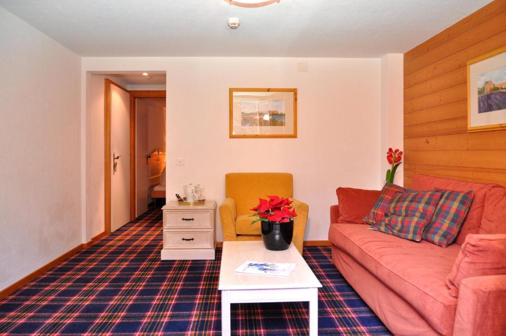 Hotel De La Paix Champery Phòng bức ảnh