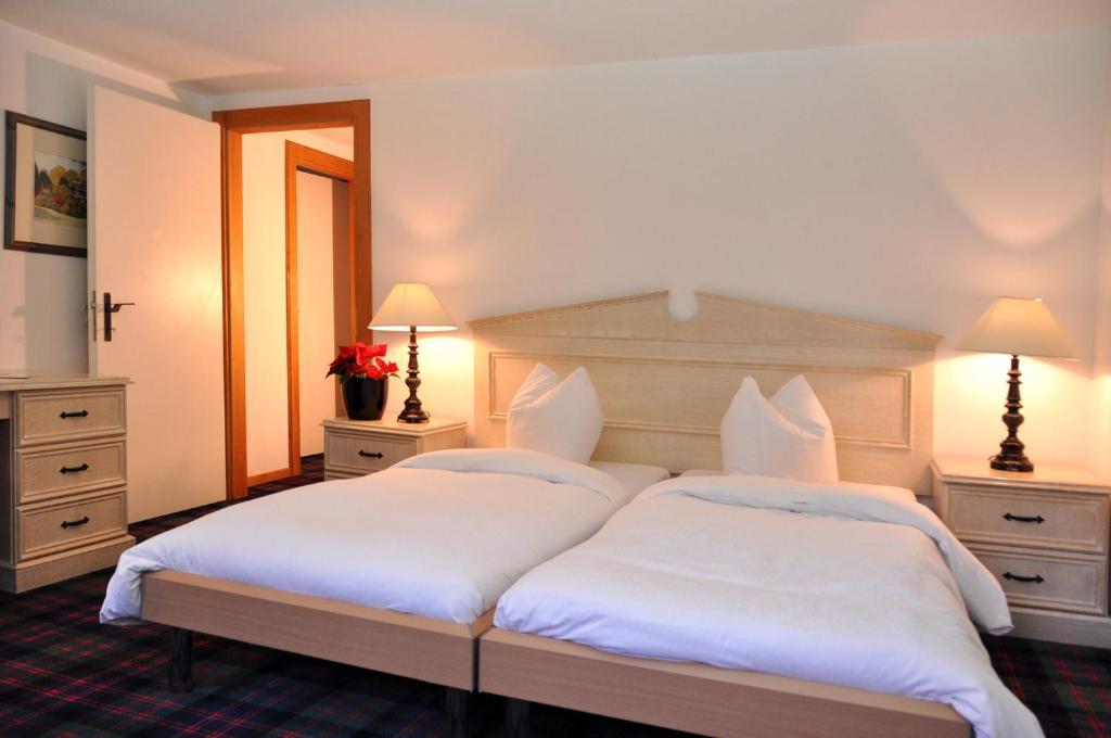 Hotel De La Paix Champery Phòng bức ảnh